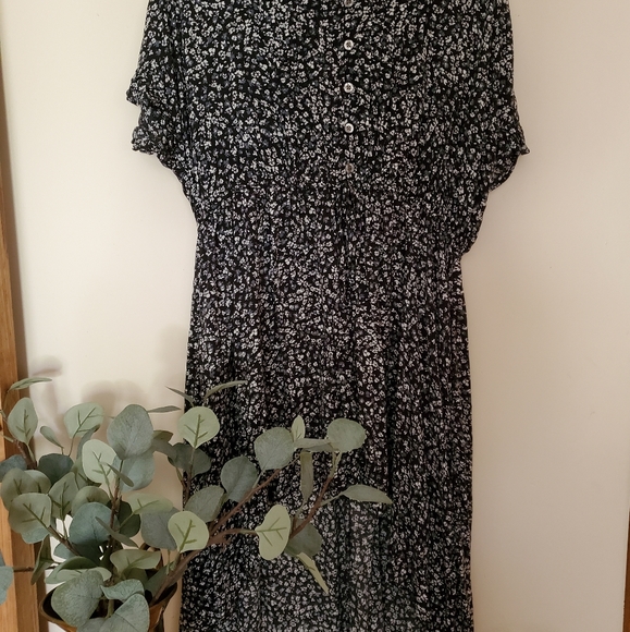BRAND NEW High low floral tunic - Picture 8 of 11